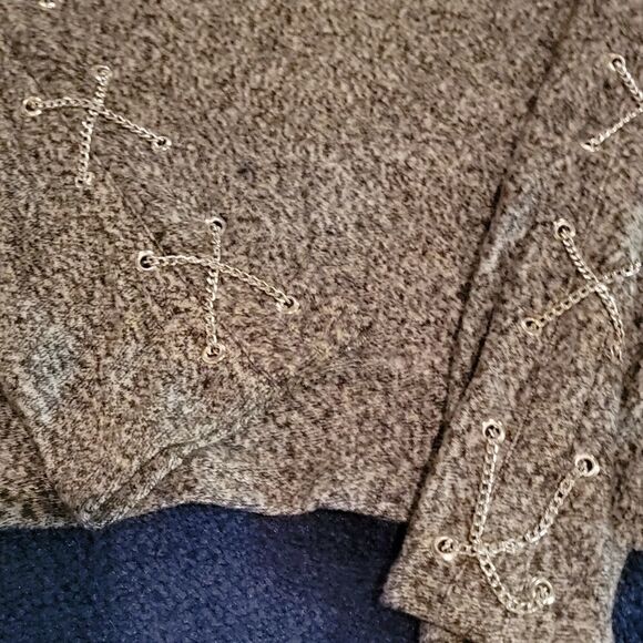 The Kooples sport chain detail - Picture 2 of 9